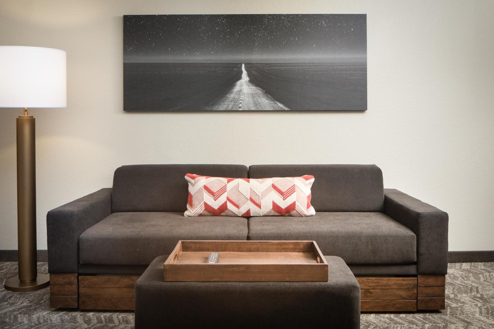 Springhill Suites By Marriott Dallas Downtown / West End Екстериор снимка